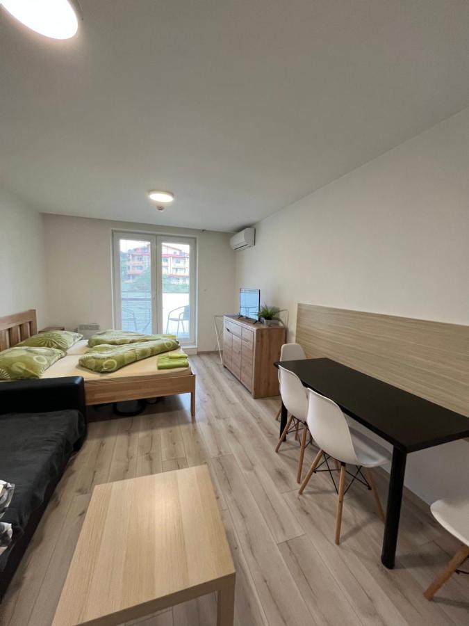 Apartman Paula 2 Podhajska Bagian luar foto